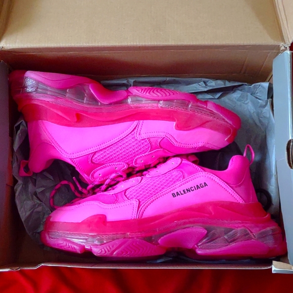 Balenciaga Other - Pink Balenciaga triple s